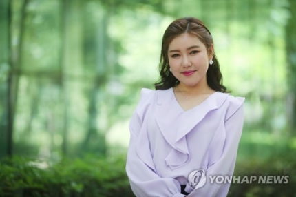 '미스트롯' 가수 송가인 교통사고…"외상 없지만 정밀검사" '미스트롯' 가수 송가인 교통사고…"외상 없지만 정밀검사"