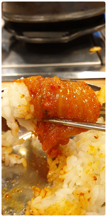  서대문역모임장소 돌담길삼겹살에서 점심고민 해결!