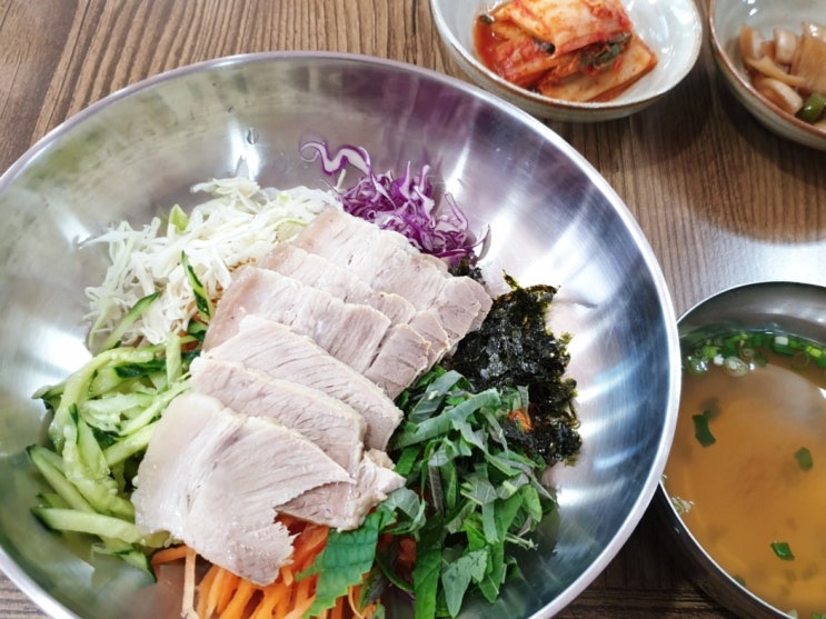  [서귀포 고기국수] 서홍사거리에 위치한 서귀포국수