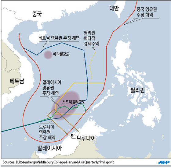 中 남중국해 영유권 분쟁지 J10 전투기 배치 첫 확인