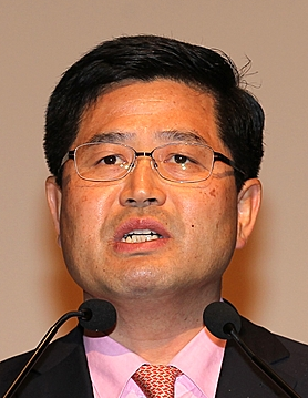 “조진래 견디다 못해, 참 몹쓸 정권"…펜은 있는데 유서는 없고 휴대폰은 감쪽같이 사라져 “조진래 견디다 못해, 참 몹쓸 정권"…펜은 있는데 유서는 없고 휴대폰은 감쪽같이 사라져