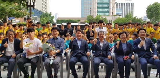  U-20 청소년대표팀 정정용 감동님을 만나다