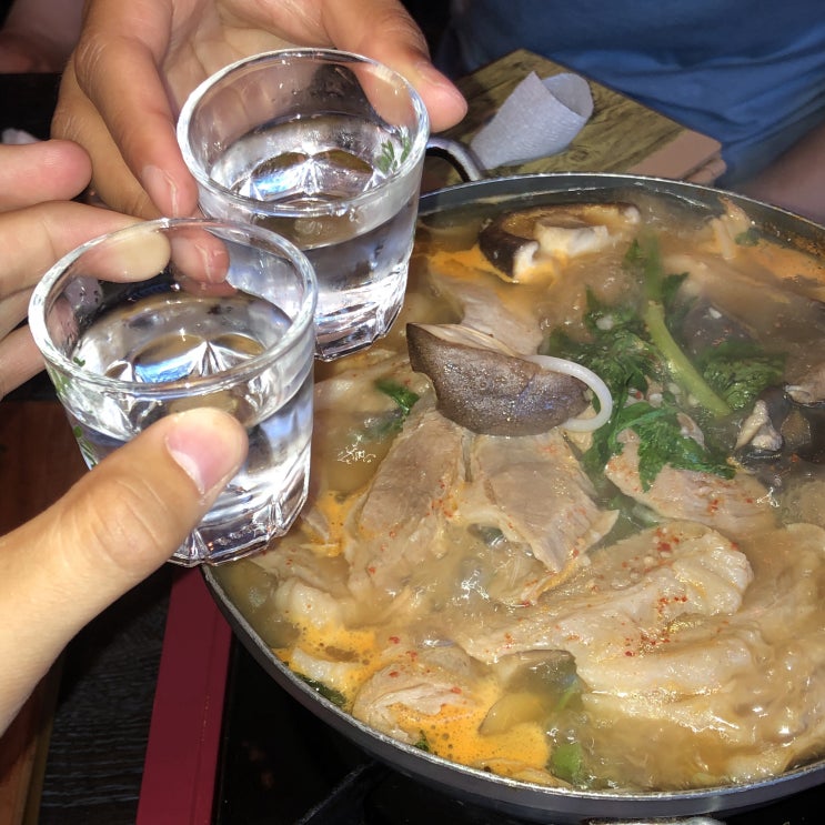  수원 성대역 맛집 수원 봉수육 수육나베 좋은데?
