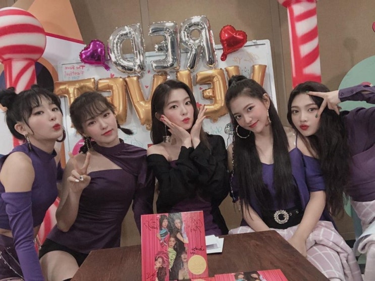  190623 레드벨벳 아이린,조이,슬기,웬디,예리 인기가요 대기실 사진