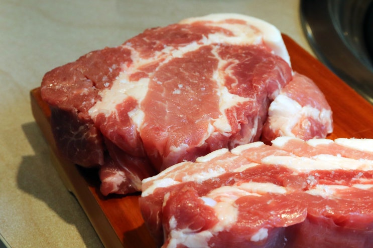  상수삼겹살 맛집 '냉장고' 진짜 고기맛 '미쳤냐고'