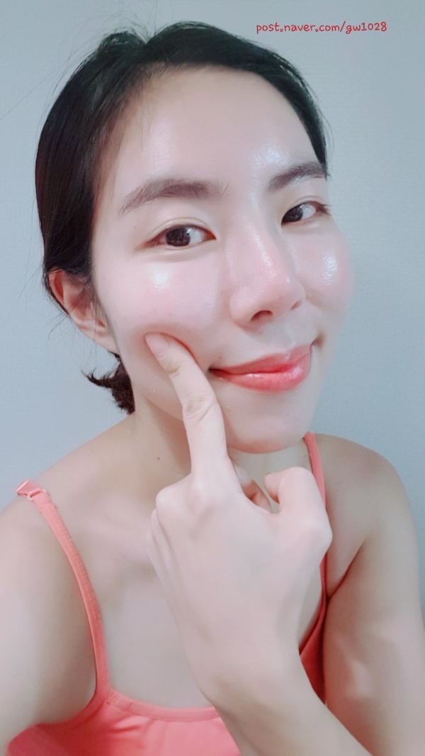  내 피부를 촉촉하게 유지시켜주는 뉴스킨 미스트