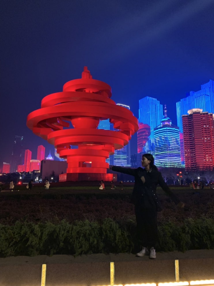  칭다오 여행 3일차 ) 본격 칭다오 여행 시작 찌모루 시장 / 타이동 야시장 먹거리 / 5.4 광장에서 야경보기