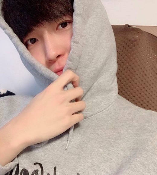  구해줘홈즈 김재환 나이 나이 갤러리 워너원 여자친구