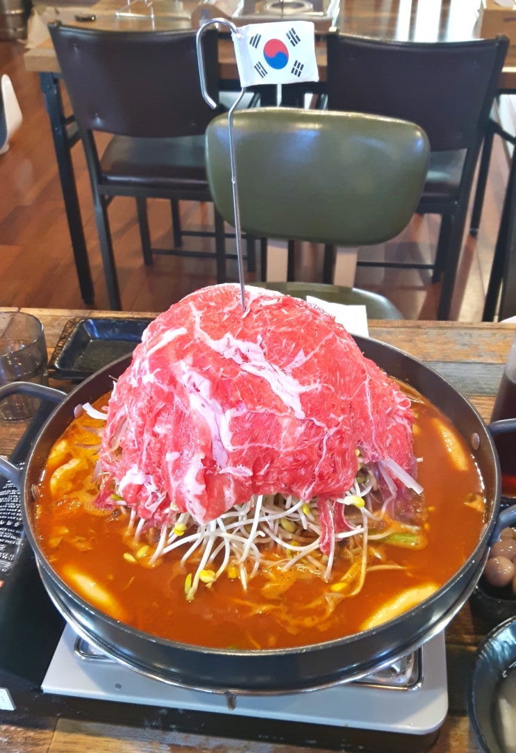  [홍대 맛집] 샤브샤브와 갈비찜을 동시에 즐길 수 있는 홍대입구역밥집 "연남물갈비"