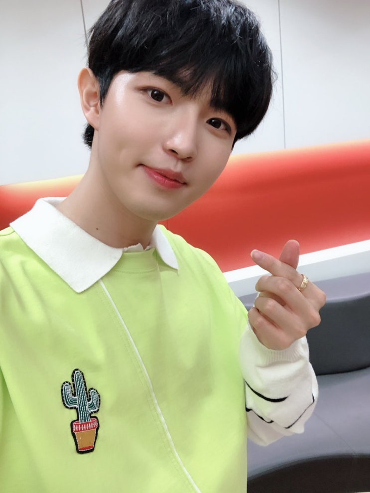  김재환 - 190623 [ 트위터 ] 잠시후 10시 35분 #구해줘홈즈 에 재환이가 출연합니다!