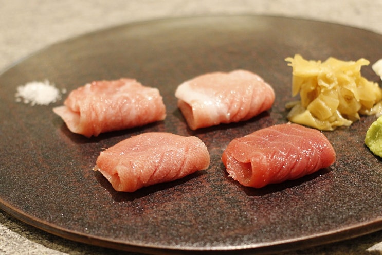  신사동 일식 맛집 / 디너 스시카운터 무제한 어성일식