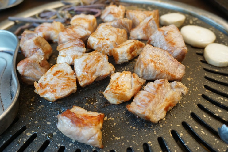  [청담 맛집] 소고기 보다 부드러운 돼지고기 육미학()