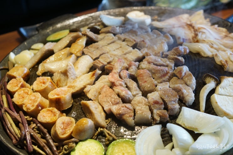  신사역 맛집 육즙 가득 담은 쫄깃함!