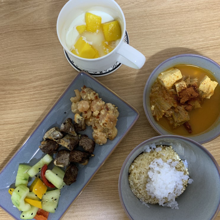  다이어트 식단 현미밥 : 초보 유튜버에요 : 김용호를 아십니까