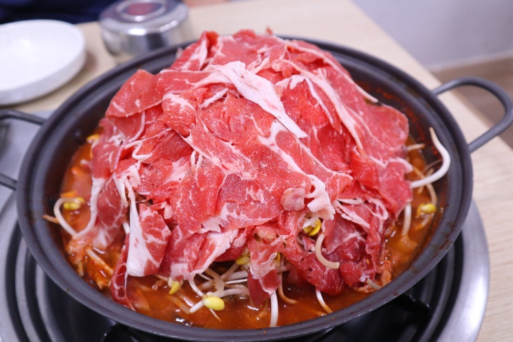  생생정보 4900원 육개장과 산더미 물갈비 인천 예술회관 맛집 이가육갈