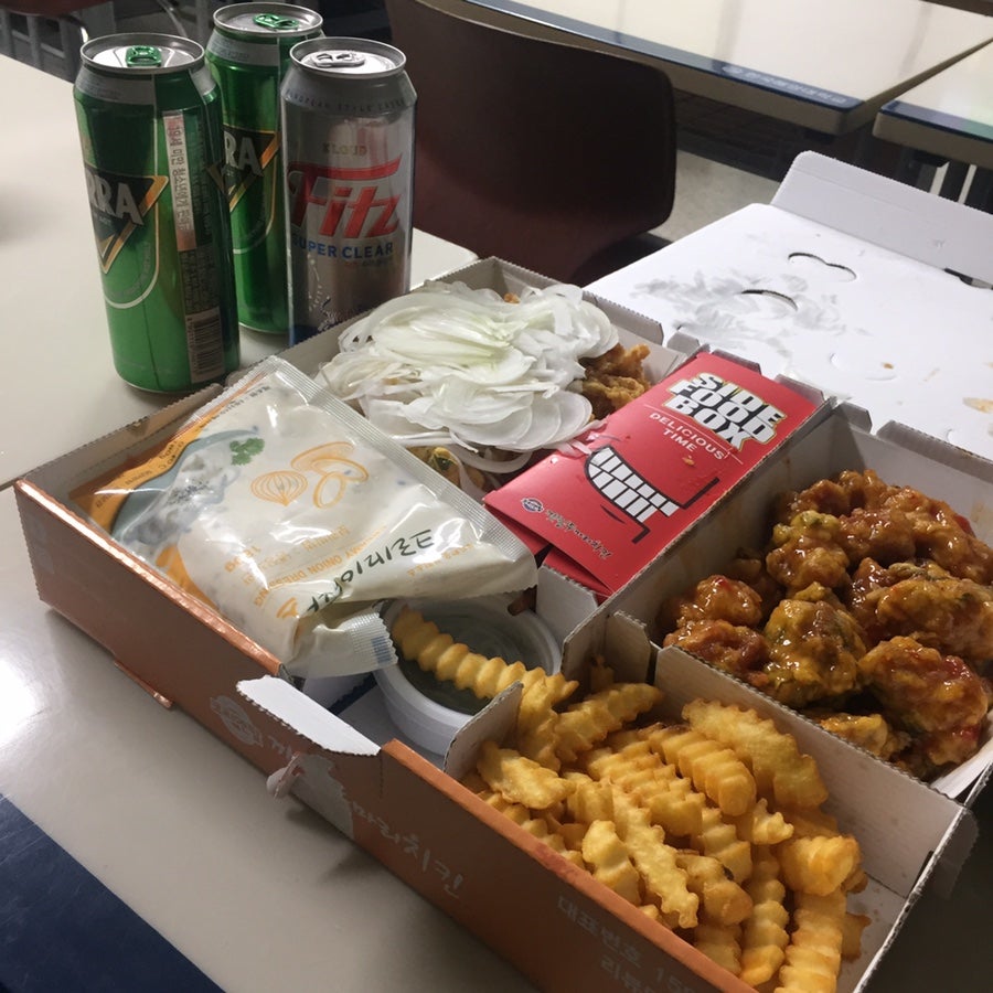 코리엔탈깻잎두마리치킨 청학동삼점 사진 3