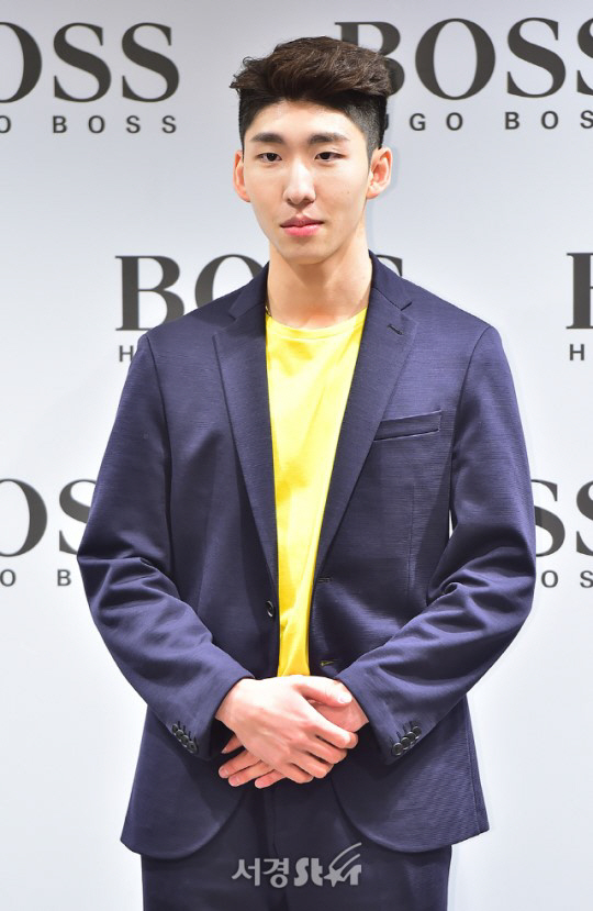  '동성 성희롱 논란' 선수는 임효준… "암벽 타는 황대헌 바지 내려"