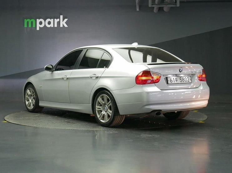  [BMW] 뉴3-SERISE 320i 세단 중고차 2006년식에 스펙 빵빵해요
