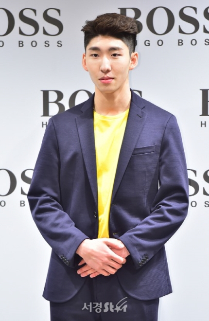 임효준, 후배 바지 벗긴 '성희롱' 파문···"황대헌, 수면제 먹고 잠 청해" 임효준, 후배 바지 벗긴 '성희롱' 파문···"황대헌, 수면제 먹고 잠 청해"