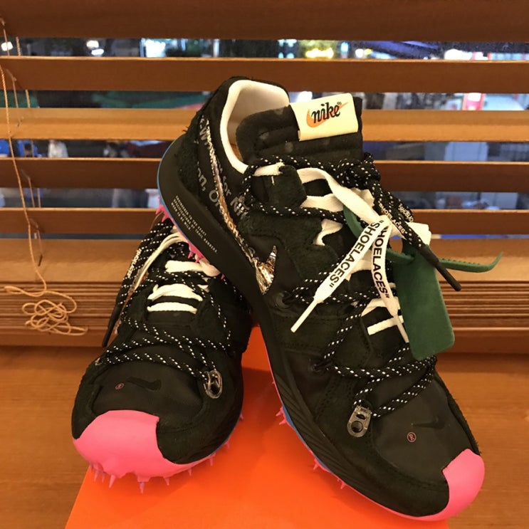  나이키 x 오프화이트 줌 테라 카이거 5 블랙 핑크 nike x offwhite terra kiger 5 카시나 1997 당첨 및 후기