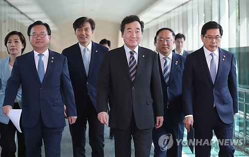  이르면 내달 개각 단행..조국, 법무장관 입각설(종합) 