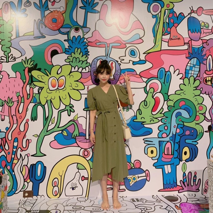  슈퍼스타 존 버거맨 : FUN FACTORY
