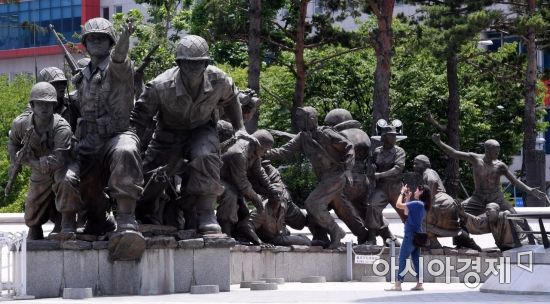한반도에 전쟁 나면 보험 보상은 어디까지? 한반도에 전쟁 나면 보험 보상은 어디까지?