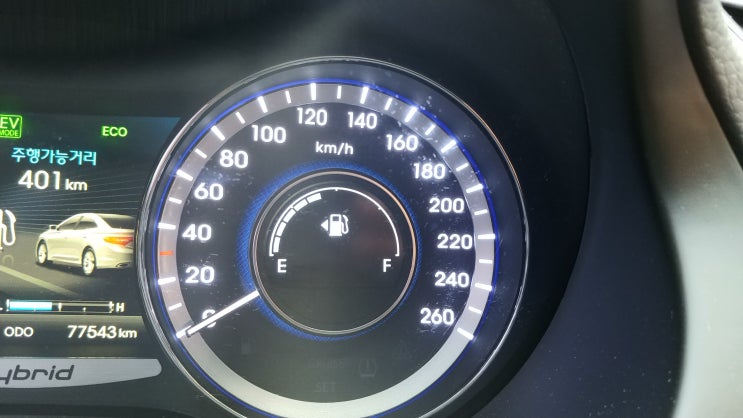 계기판 30km/h 빨간선