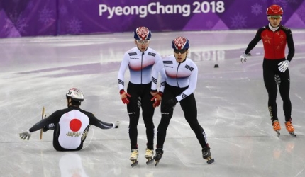  [한국남자]쇼트트랙 임효준, 남녀 합동 암벽 훈련중 황대헌 바지 내려...