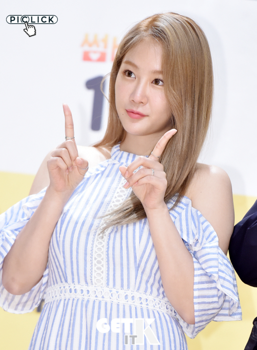  [포토] 소유 ‘유럽 여행 떠나는 아가씨 같은 분위기’ (썸바이벌 1+1) 