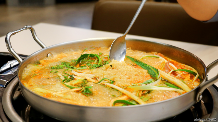  천안갤러리아맛집 백화점 지하153 포인츠 부대찌개.