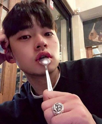  이승윤 매니저 강현석 영어 캐나다 나이 일진 여자친구 60만원 카드값 논란