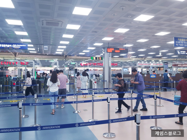  김해국제공항에서 세부공항 가기 / 세부에서 국내선을 경유하여 바콜로드 시티 가기
