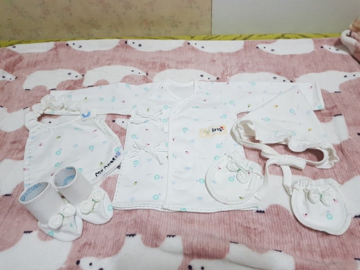  엄마가 직접 만드는 아기옷 바느질태교 난쟁이똥자루 배냇저고리 DIY