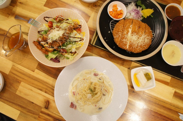  창원 서상동 맛집 배부른 가족 외식 비비돈가스
