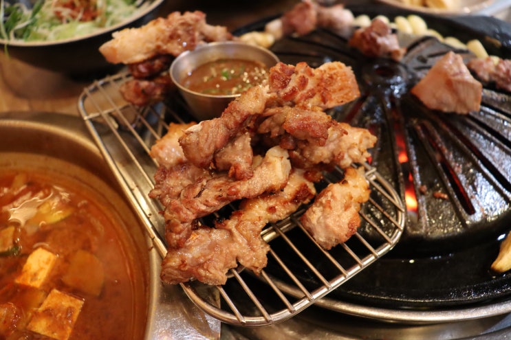  부천삼겹살맛집 평일에 다녀온 육가공장 중동점!
