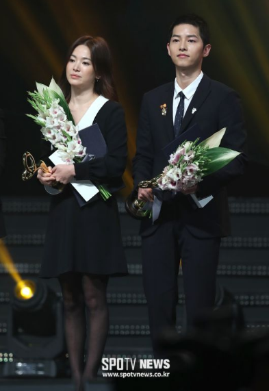  송중기는 '왜' 언론에 먼저 알렸나…가정법원 접수 하루만에 알린 '파경'[종합]