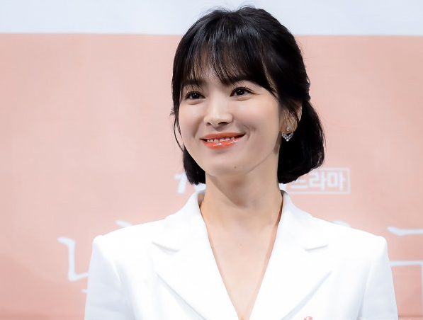  송혜교, 영화 '안나'로 5년 만에 스크린 복귀 밝혀