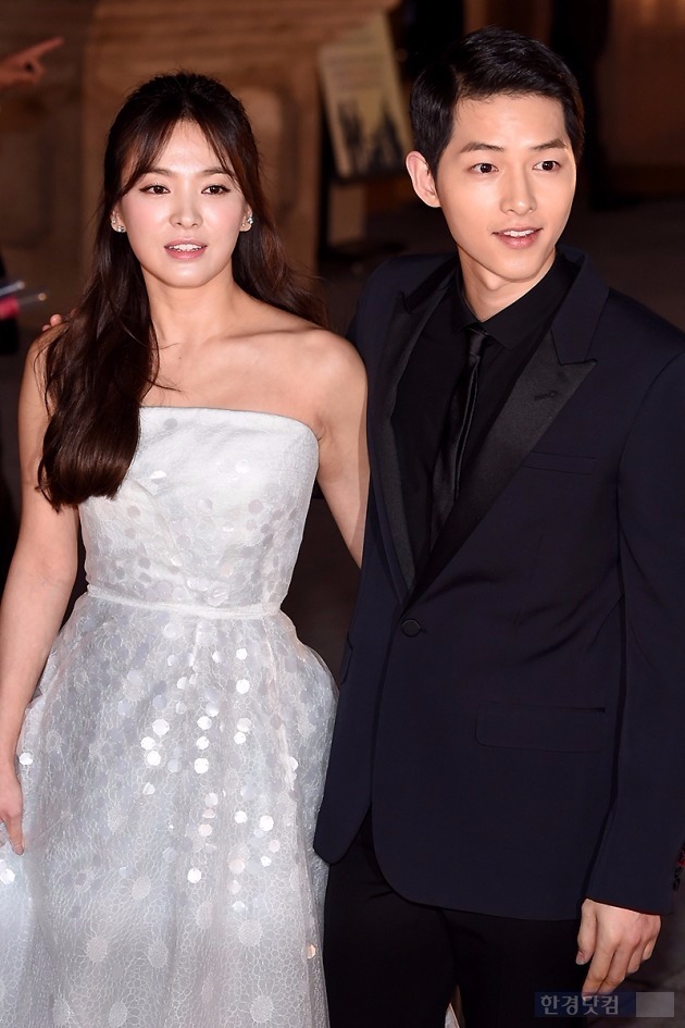  송중기 송혜교 이혼전문.. 결혼 1년8개월만에 파경소식 송중기가 송혜교에게 이혼신청