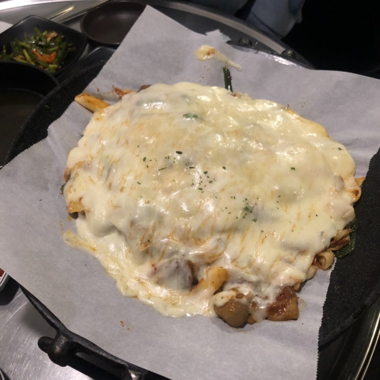  개봉역 맛집, 치즈 왕 폭탄 !! 곱창볶음집 “좀비곱창”