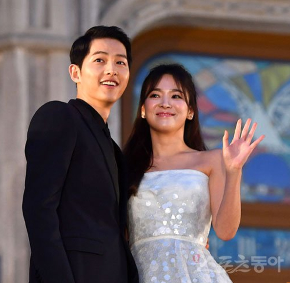  송중기 이혼 '마음의 안정' 말했지만 사실상 별거중..