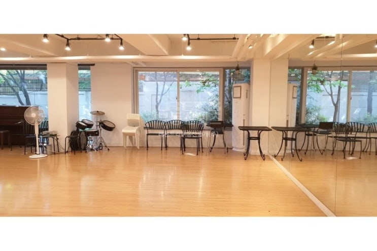  매물정보  홍대 구조좋은 사무실