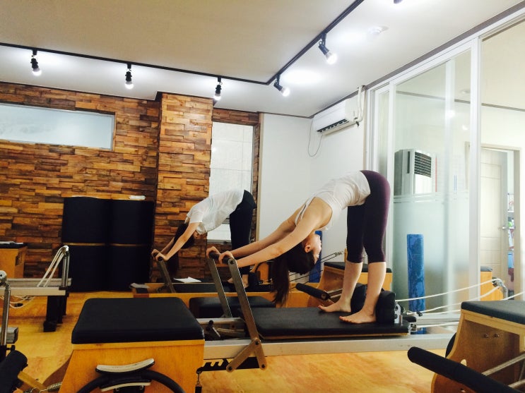  역삼동 정희경 필라테스만의 특별한 그룹레슨~