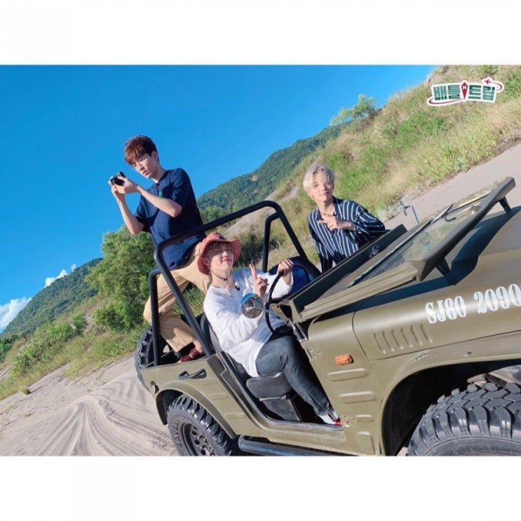  190629 (여행가서 화보찍어 오신 분들) 세븐틴 X 욕야카르타가 만들어낸 화보들 (+ 배틀트립 인스타그램, 세븐틴 인스타그램 링크)