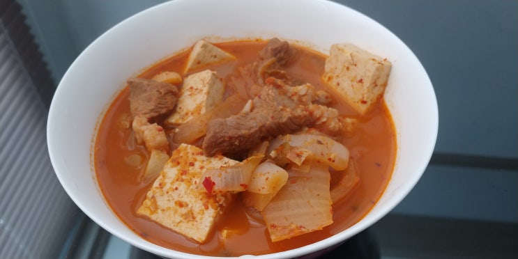  돼지고기 김치찌개 쉽고 맛있게 끓이는 법! 간단레시피 공개!