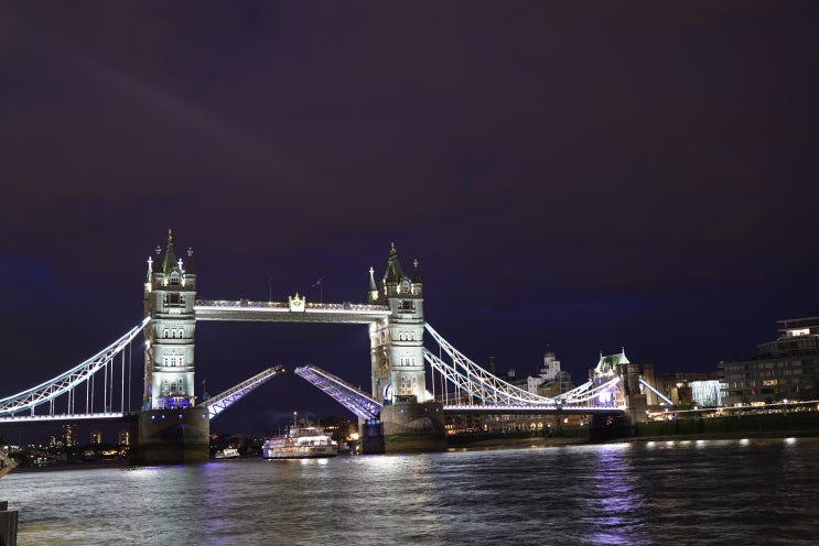 런던여행 :: 런던 타워 브릿지 Tower Bridge