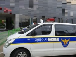  '남동생 사망후 우울감' 전미선 '극단적 선택 추정' 욕실서 가운 입은채 목 매 