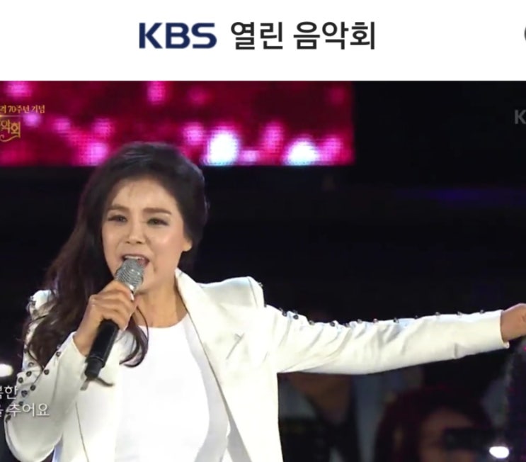  트롯트 가수의 패션을 새로이 하다~ 장은숙 선생님께서 선택하신 의상들~^^