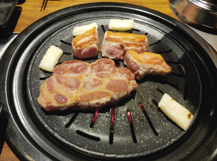 김포 라베니체 맛집 - 고깃집 육시리