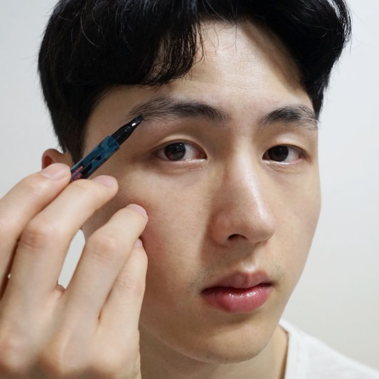  남자 눈썹 정리, 그라펜 아이브로우로 눈썹 그리기